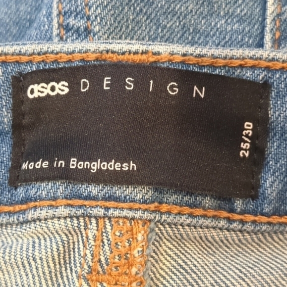 ASOS Light Stone Wash Slim Fit High Rise Farleigh Mom Jeans size 25x30 - Picture 5 of 7